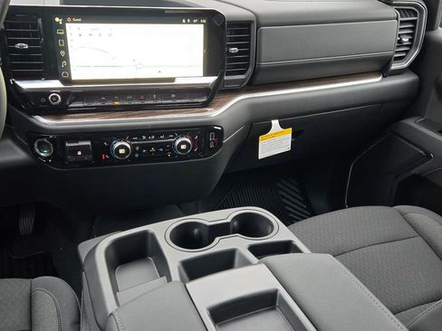 New 2026 GMC Sierra 1500 Elevation image 30