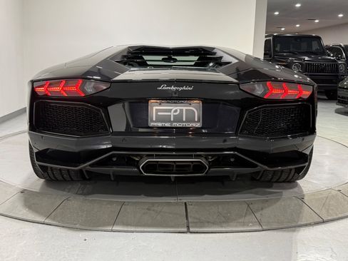 Used 2014 Lamborghini Aventador LP 700-4 image 27