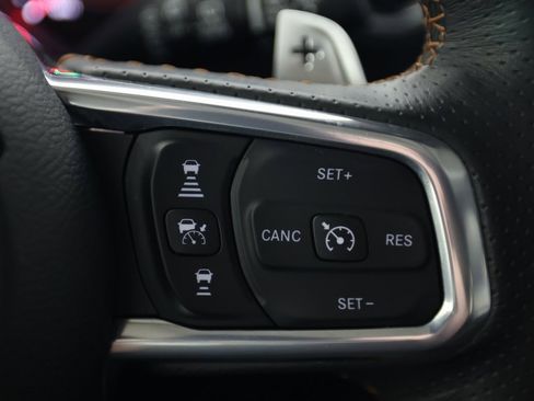 Used 2022 Jeep Wrangler Unlimited Rubicon image 22