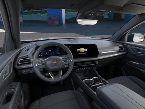 New 2026 Chevrolet Traverse LT image 15