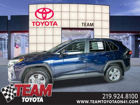 Certified 2025 Toyota RAV4 XLE w/ Convenience Package AWD/4WD image 1