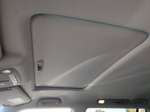 Used 2023 Nissan Armada Platinum w/ Cargo Package image 27