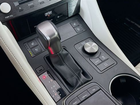 Used 2022 Lexus RC 350 F Sport image 25