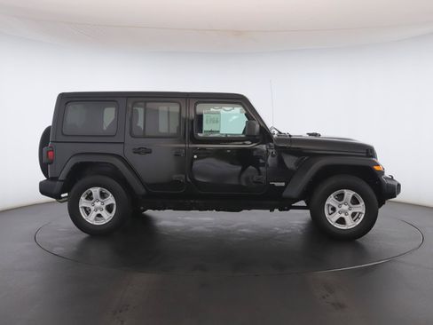 Used 2021 Jeep Wrangler Unlimited Sport AWD/4WD image 20