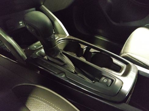 Used 2021 Chevrolet TrailBlazer LS FWD image 26