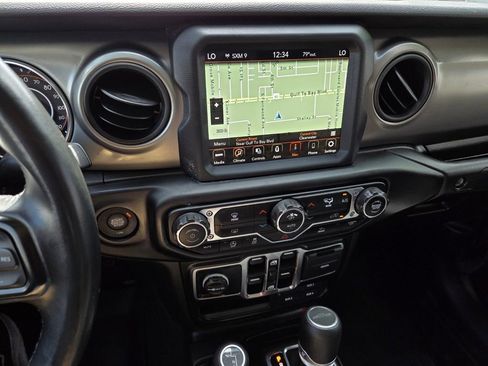 Used 2021 Jeep Gladiator Sport AWD/4WD image 23
