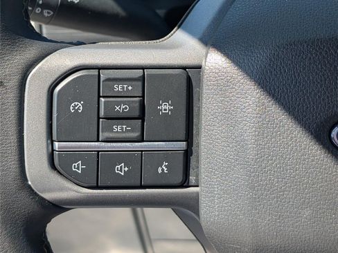 Used 2025 Ford F150 XLT w/ Equipment Group 301A Standard AWD/4WD image 22