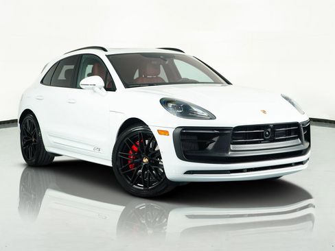 Used 2023 Porsche Macan GTS w/ Premium Package Plus image 5