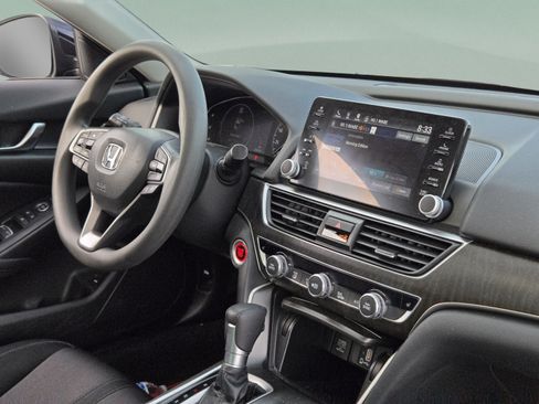 Used 2020 Honda Accord EX image 23