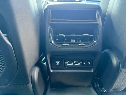 Used 2023 Jeep Grand Cherokee 4WD 4xe image 17