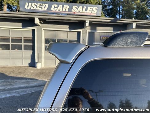 Used 2004 Toyota 4Runner SR5 image 12