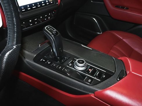 Used 2022 Maserati Levante Modena image 40