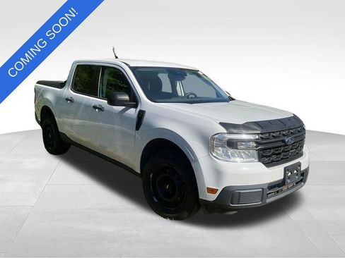 Used 2022 Ford Maverick XL w/ Equipment Group 100A Standard AWD/4WD image 1