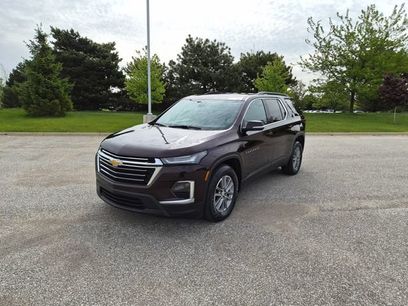 Used 2023 Chevrolet Traverse LT w/ LPO, Floor Liner Package