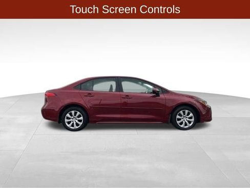 Used 2024 Toyota Corolla LE image 8