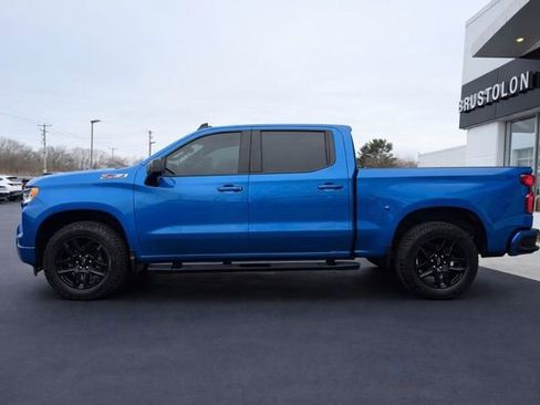 Used 2024 Chevrolet Silverado 1500 RST w/ Convenience Package II image 5