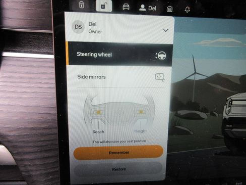 Used 2023 Rivian R1S Launch Edition image 55