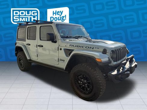 Used 2023 Jeep Wrangler Unlimited Rubicon 4xe AWD/4WD image 6