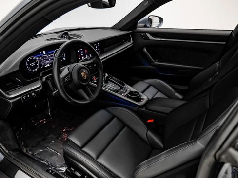 Used 2025 Porsche 911 Carrera image 47