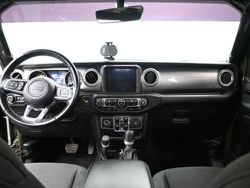 Used 2021 Jeep Wrangler Unlimited Sahara w/ Uconnect 4C Nav & Sound Group image 23