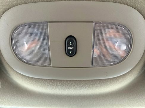 Used 2009 Ford F250 Lariat image 26