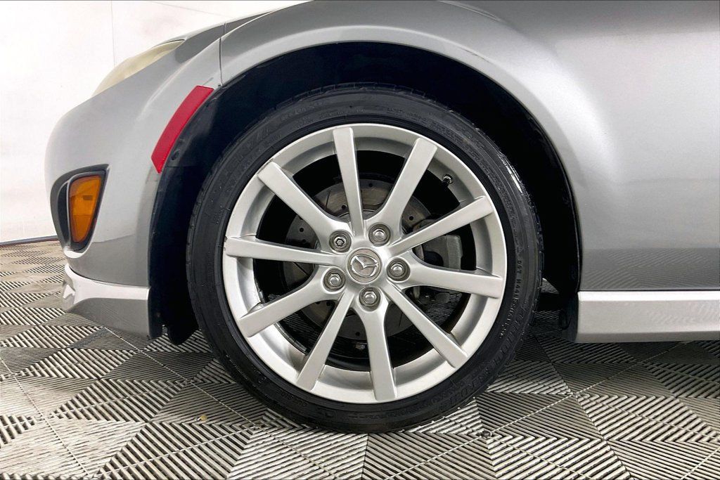 Used 2010 MAZDA MX-5 Miata Grand Touring w/ Premium Pkg RWD image 8