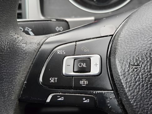 Used 2019 Volkswagen Atlas S FWD image 24