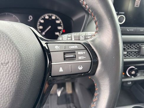 Used 2023 Honda HR-V Sport image 23
