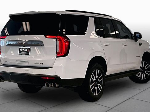 Used 2022 GMC Yukon AT4 AWD/4WD image 12