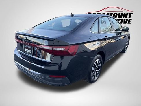 Certified 2025 Volkswagen Jetta S image 7