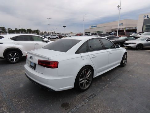 Used 2018 Audi S6 Premium Plus w/ S Sport Package image 9