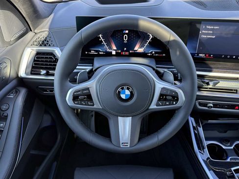 New 2026 BMW X7 xDrive40i w/ Executive Package image 16