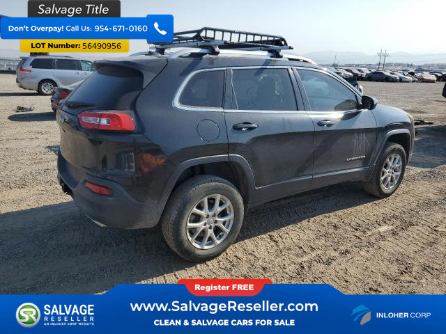 Used 2016 Jeep Cherokee Latitude w/ Comfort/Convenience Group AWD/4WD image 4