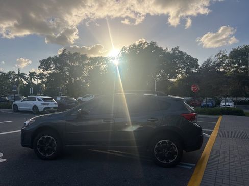 Used 2023 Subaru Crosstrek 2.0i Premium image 15