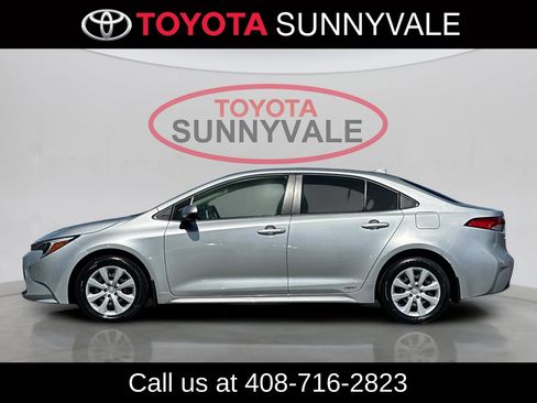 Certified 2026 Toyota Corolla LE AWD/4WD image 7