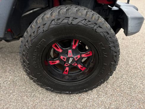 Used 2016 Jeep Wrangler Unlimited Sport AWD/4WD image 24