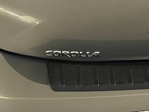 Used 2019 Toyota Corolla SE FWD image 29