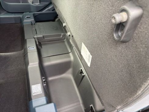 Used 2025 Ford Maverick XLT w/ Equipment Group 301A image 16