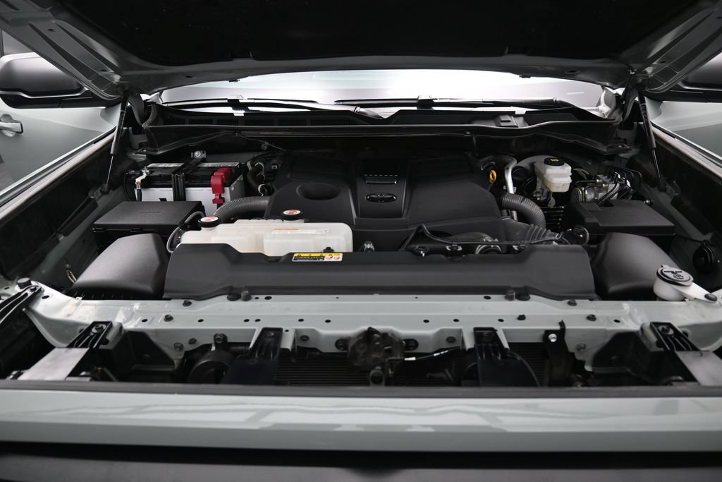 Used 2024 Toyota Tundra SR5 AWD/4WD image 33