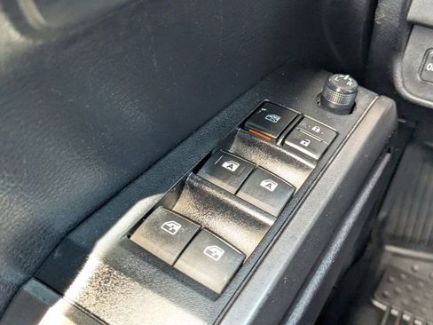 Used 2020 Toyota Tacoma TRD Sport AWD/4WD image 23