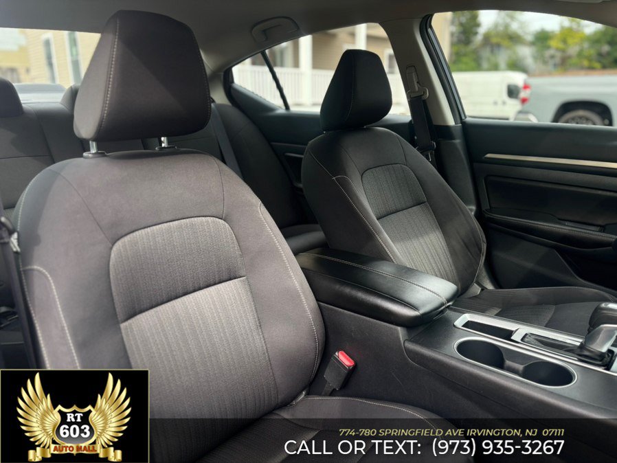 Used 2022 Nissan Altima 2.5 SV FWD image 15