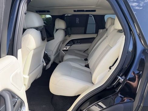 Used 2024 Land Rover Range Rover Autobiography AWD/4WD image 10