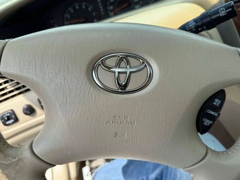 Used 2003 Toyota Avalon XLS image 13