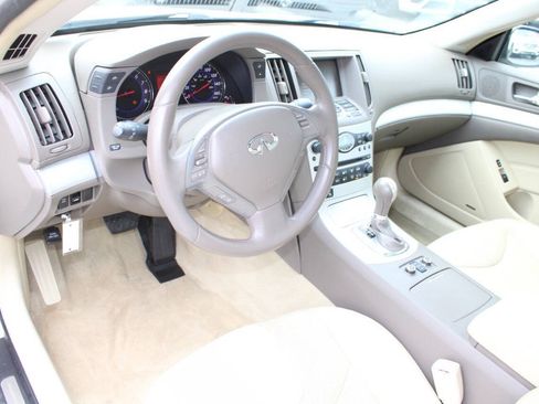 Used 2009 INFINITI G37 x Coupe w/ Premium Pkg AWD/4WD image 13