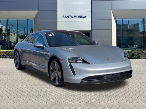 Used 2021 Porsche Taycan 4S image 3