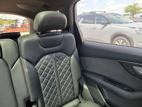 Used 2021 Audi SQ7 Premium Plus AWD/4WD image 7