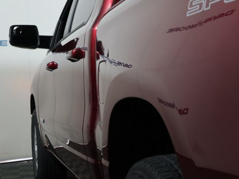 Used 2023 RAM 1500 Big Horn AWD/4WD image 9