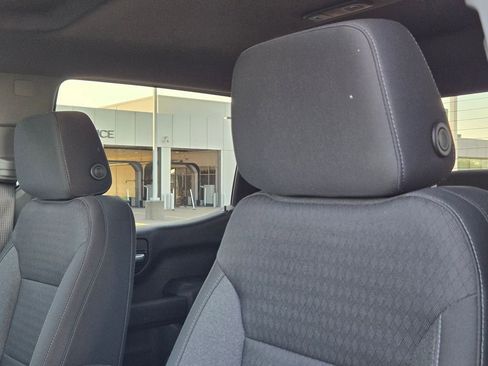 Used 2022 Chevrolet Silverado 1500 Custom Trail Boss image 11