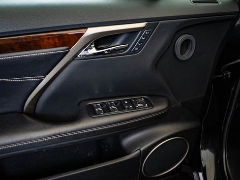 Used 2017 Lexus RX 350 AWD image 25