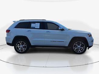 Used 2022 Jeep Grand Cherokee Limited w/ Trailer Tow Group IV video 3